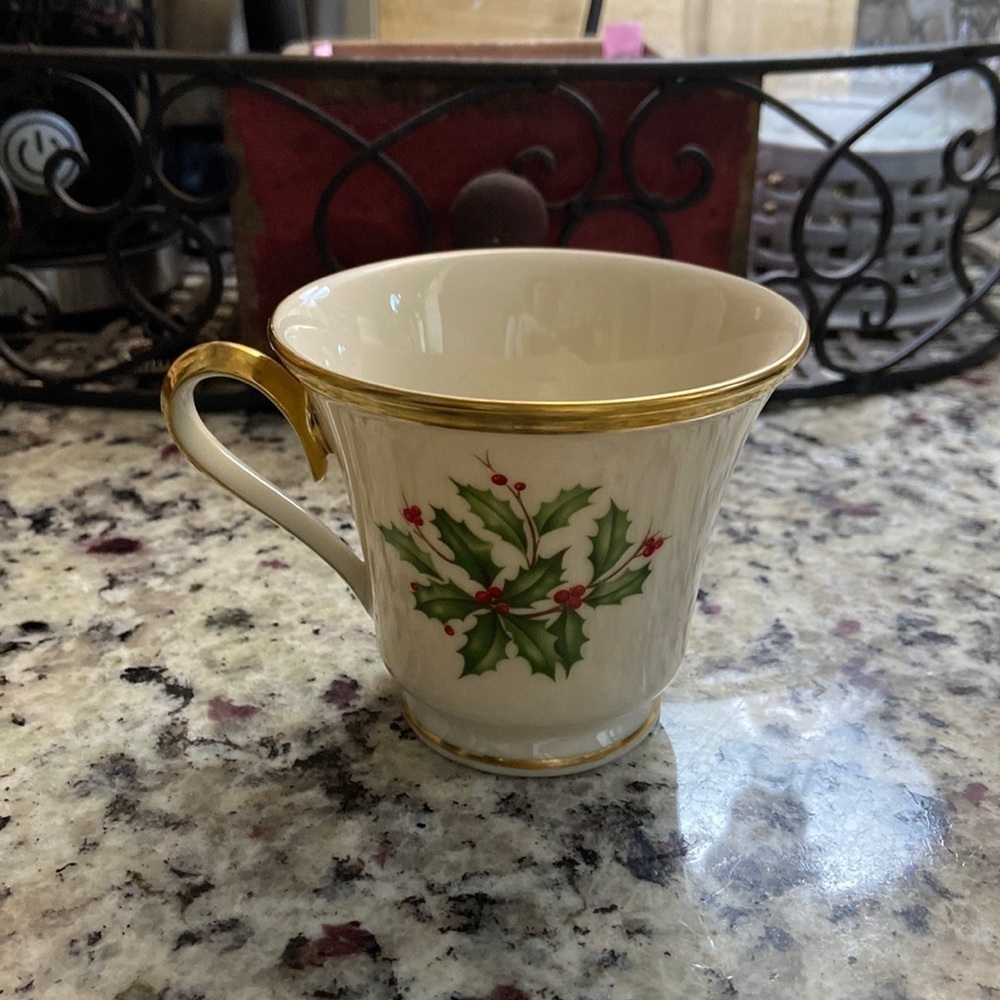 Lenox Holiday Coffee Cup